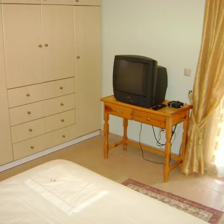 Spiro'S Apartment Lefkada City Room photo