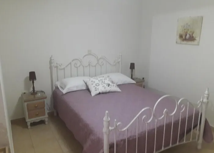 Spiro\'S Apartment